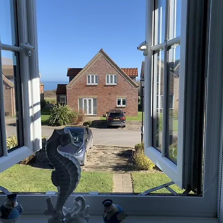 Semesterbostad Seaview Cottage, The Bay Filey, Sleeps 4, 2 Dogs Welcome